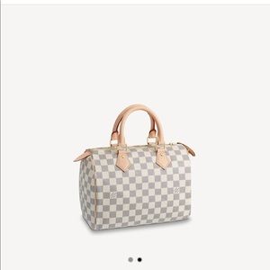 100% authentic Louis Vuitton white speedy 25